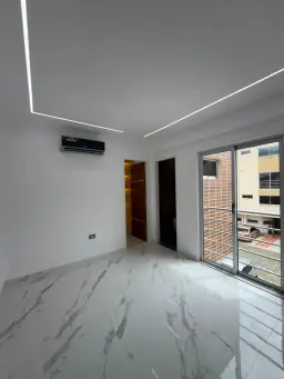 Vista 12