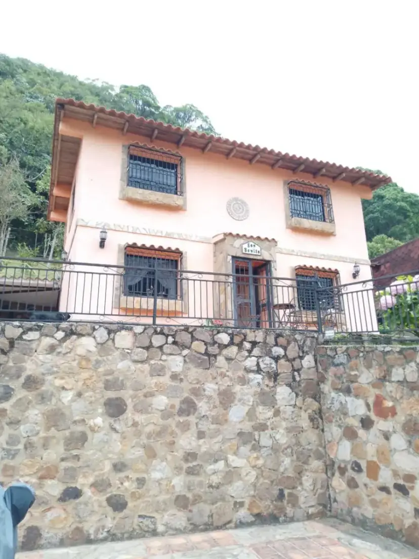 CASA EN VENTA EN LOS CERRILLOS, PARROQUIA LA PUERTA MUNICIPIO VALERA- EDO.TRUJILLO, VENEZUELA