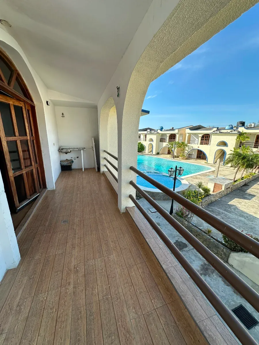 vendo hermoso apartamento en cuidad flamingo CHICHIRIVICHE Edo falcón Venezuela - 3