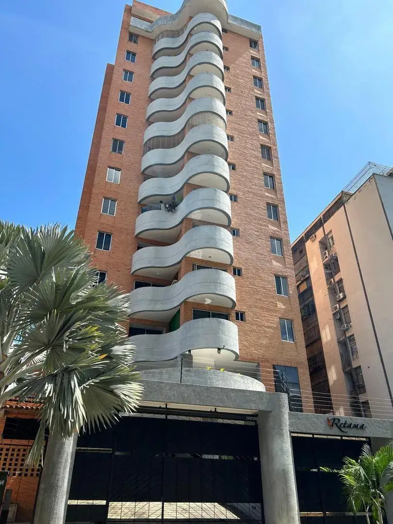 VENTA de Apartamento en Res. Retama .Ubicación Estratégica Sabana Larga - Prebo