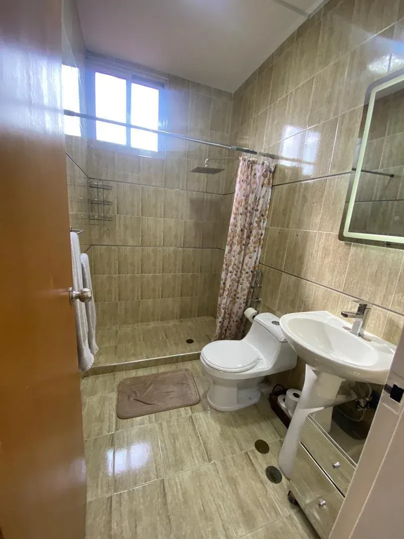 VENTA de Apartamento en Res. Retama .Ubicación Estratégica Sabana Larga - Prebo - 7