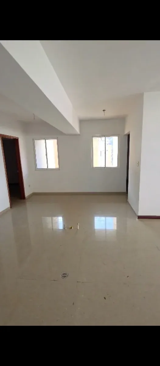 PENTHOUSE DUPLEX EN VENTA Urb. El Parral, Res. Chelsea Court - 5