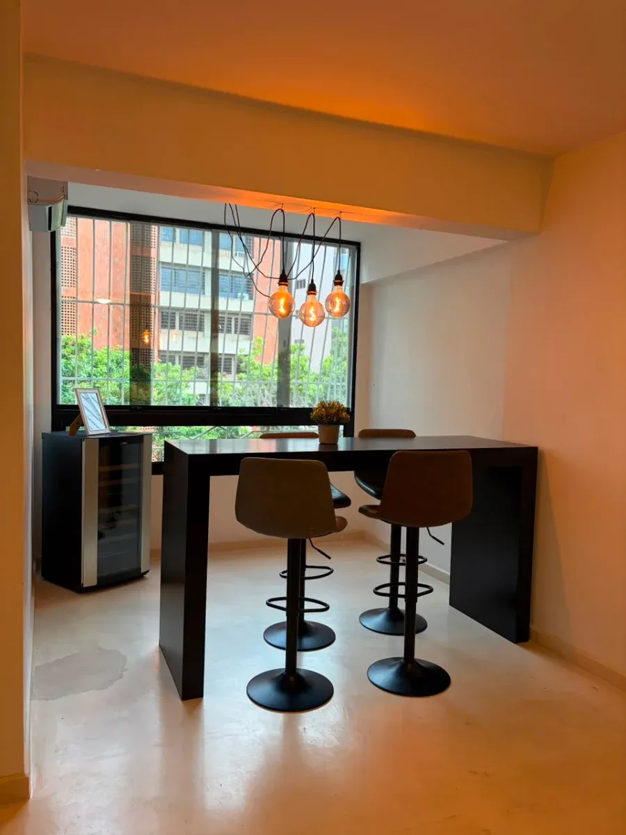 APARTAMENTO EN ALQUILER ACTUALIZADO | VALLES DE CAMORUCO RES. PARAÍSO I.PISO BAJO .AMUEBLADO  - 2