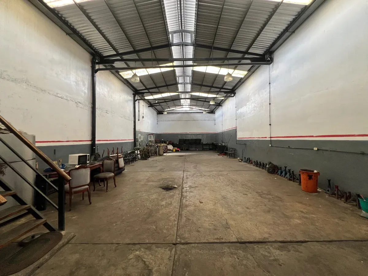 🏆 EN VENTA ESTRATÉGICO LOCAL COMERCIAL EN AV. ANDRÉS ELOY BLANCO (A PIE DE CALLE) - 6