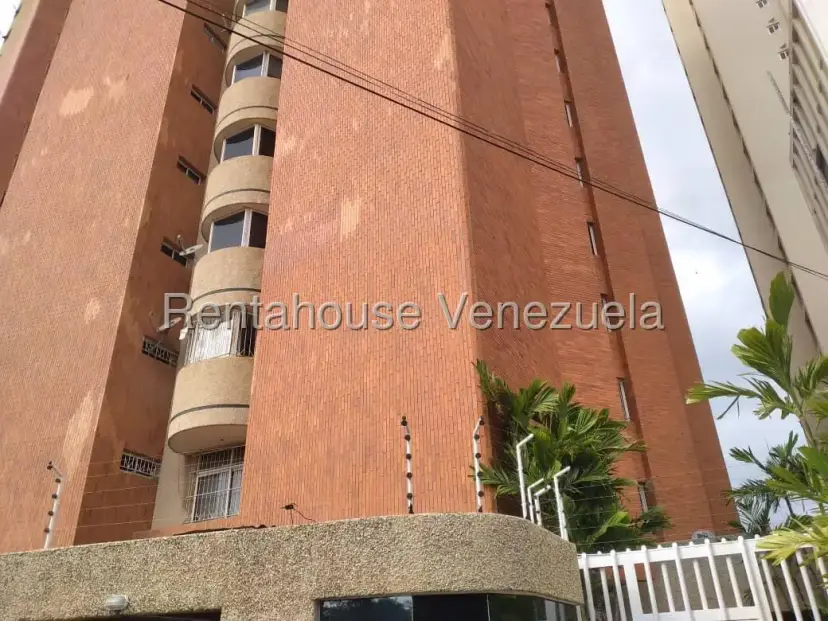 APARTAMENTO EN VENTA EN EL MILAGRO 