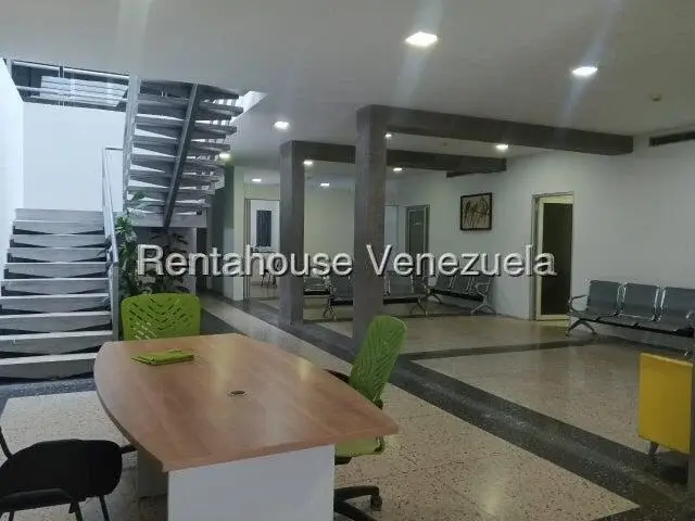 OPORTUNIDAD DE NEGOCIO, EDIFICIO EN ALQUILER EN BELLOSO