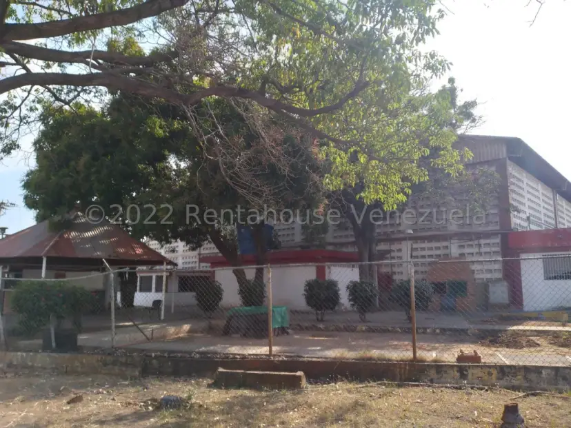 GALPÓN EN VENTA EN ZONA INDUSTRIAL SUR 