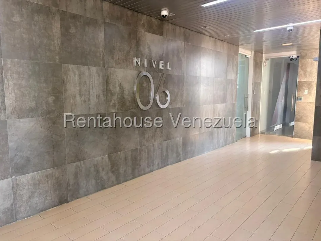 OFICINA AMOBLADA EN ALQUILER EN AVENIDA 5 DE JULIO - 5