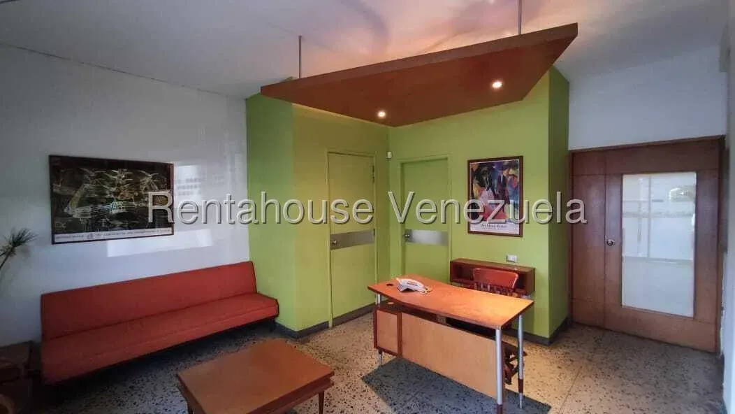 OFICINA PREMIUM AMOBLADA EN ALQUILER EN URBANIZACIÓN SAN MARTIN - 4