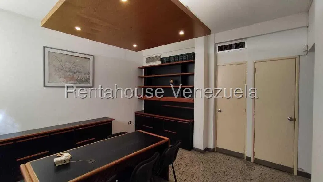 OFICINA PREMIUM AMOBLADA EN ALQUILER EN URBANIZACIÓN SAN MARTIN - 8