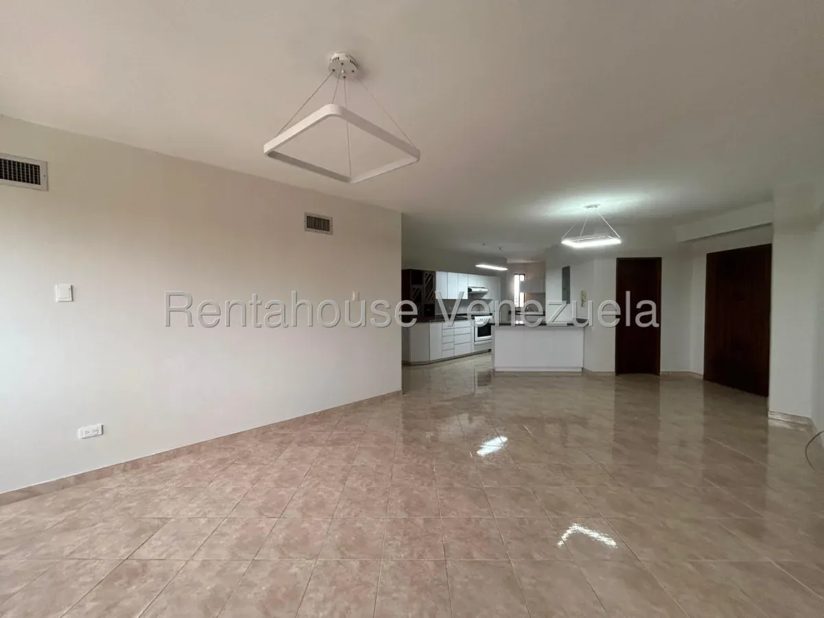 APARTAMENTO EN ALQUILER EN SECTOR TIERRA NEGRA  - 5