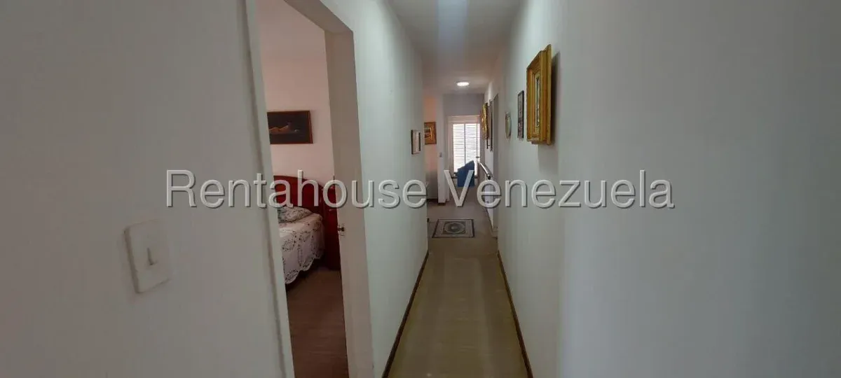 APARTAMENTO EN VENTA EN AVENIDA EL MILAGRO  - 3