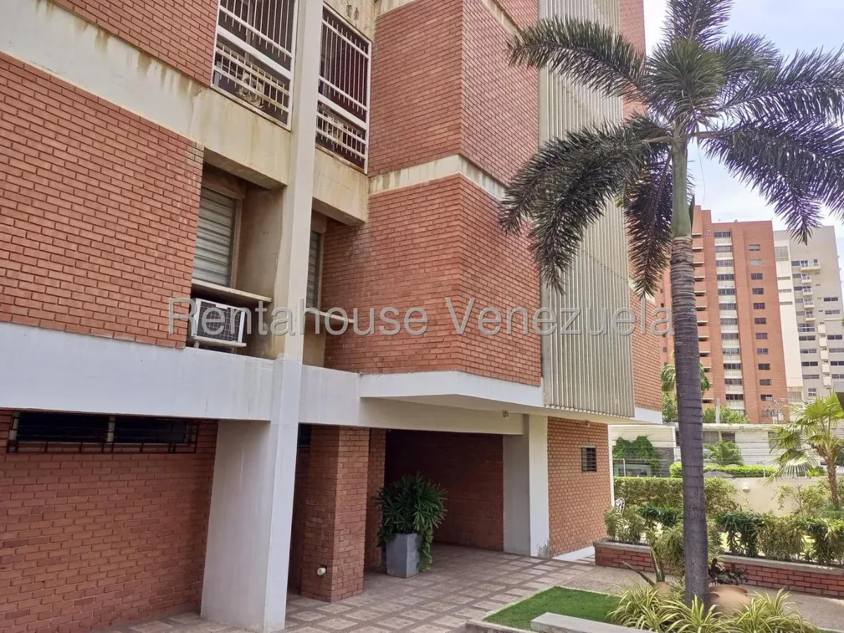APARTAMENTO EN VENTA EN LA LAGO