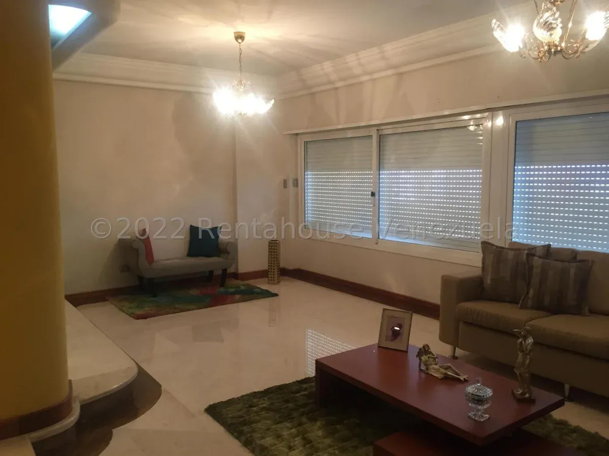 APARTAMENTO EN VENTA EN LA LAGO - 4