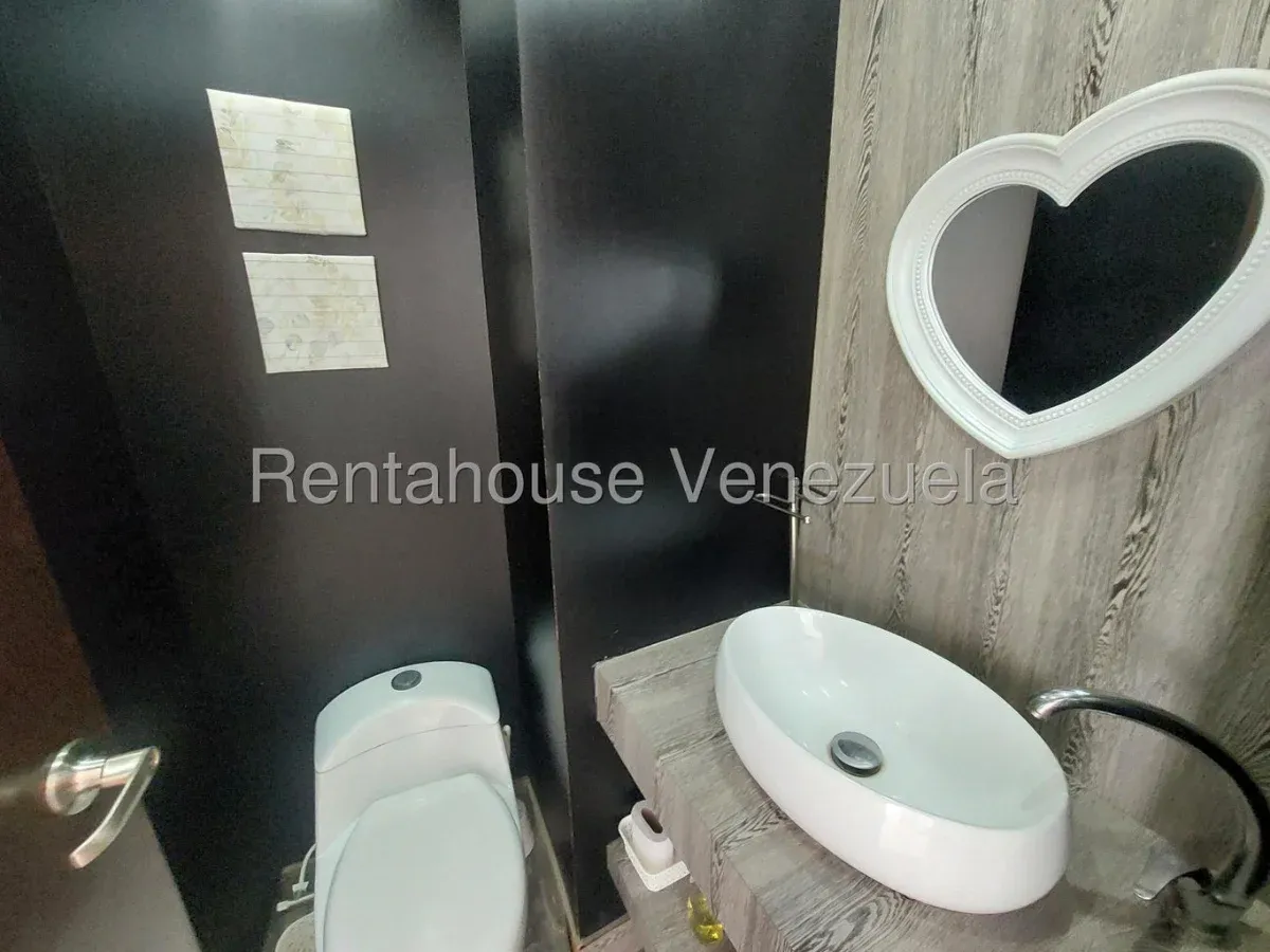 TOWNHOUSE EN ALQUILER EN CANTACLARO - 11