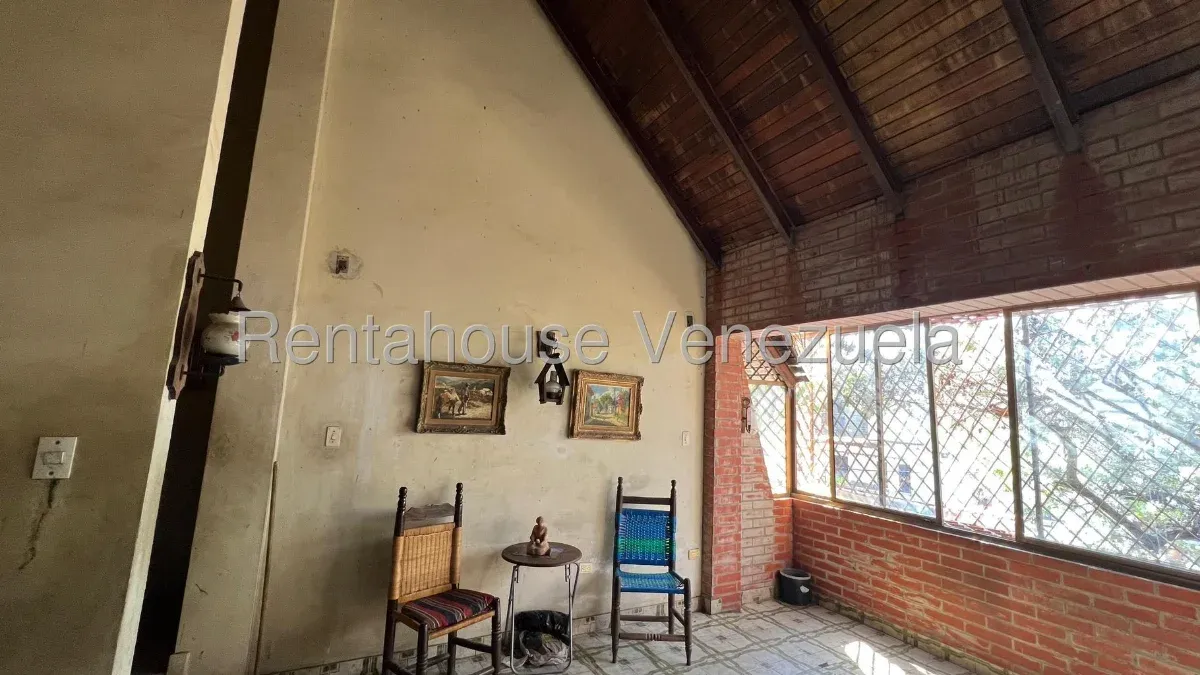 CASA EN VENTA EN URBANIZACIÓN CANAIMA - 10