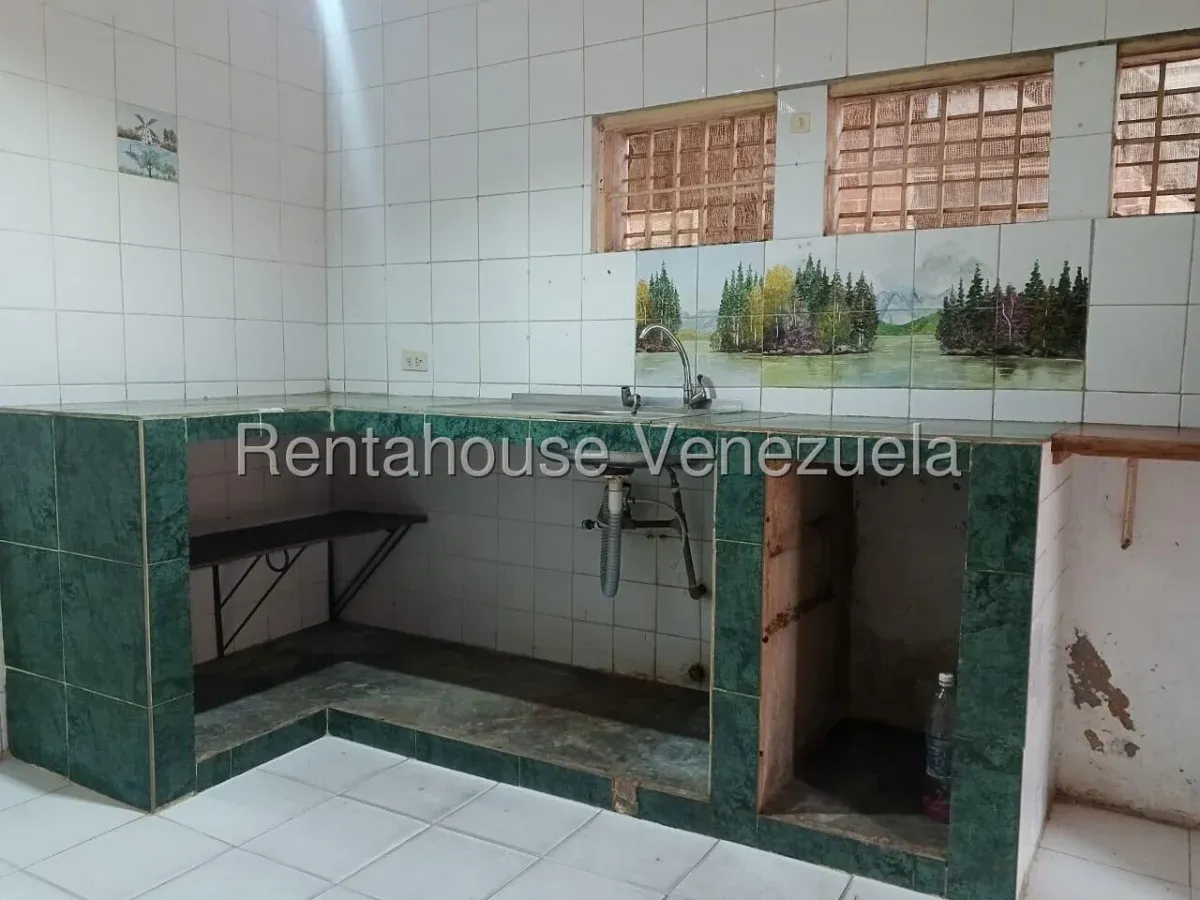 CASA EN VENTA EN SECTOR ZAPARA - 8