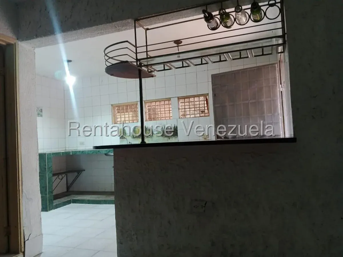 CASA EN VENTA EN SECTOR ZAPARA - 10