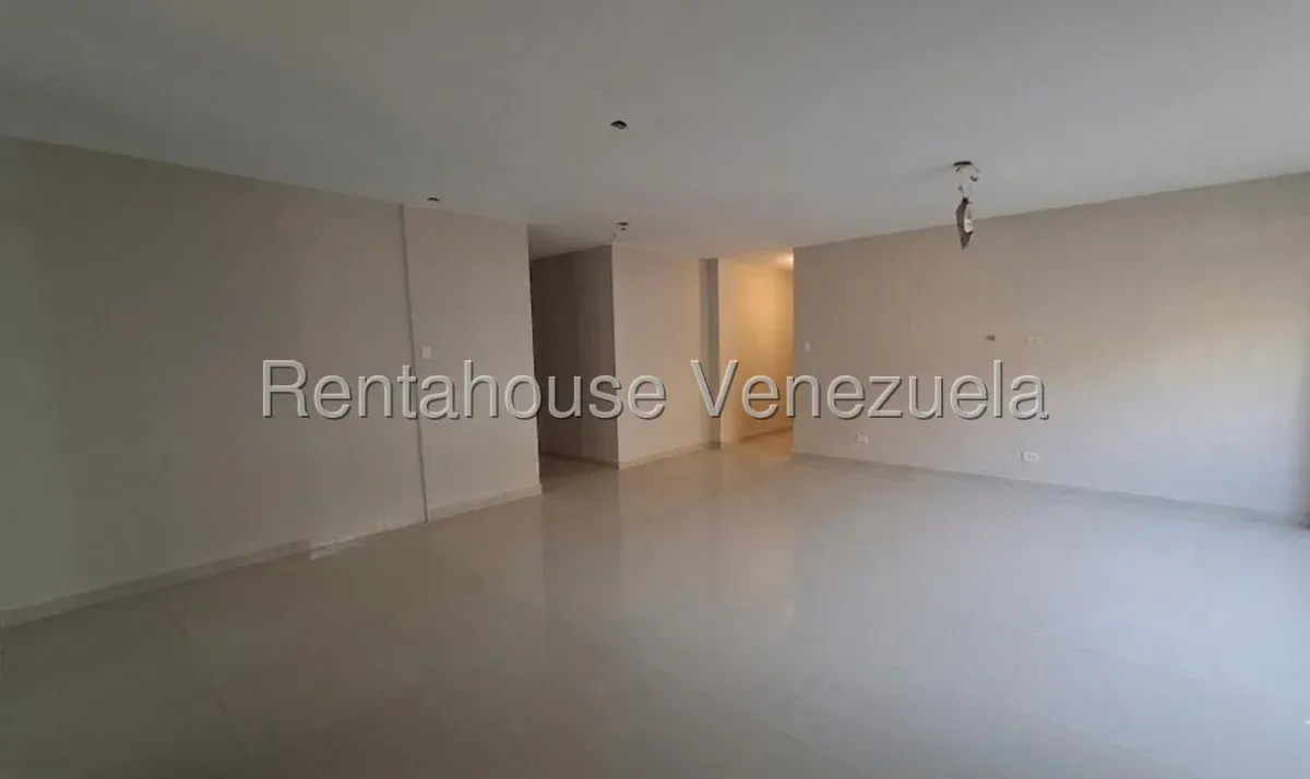 APARTAMENTO EN VENTA EN SECTOR ZAPARA  - 4