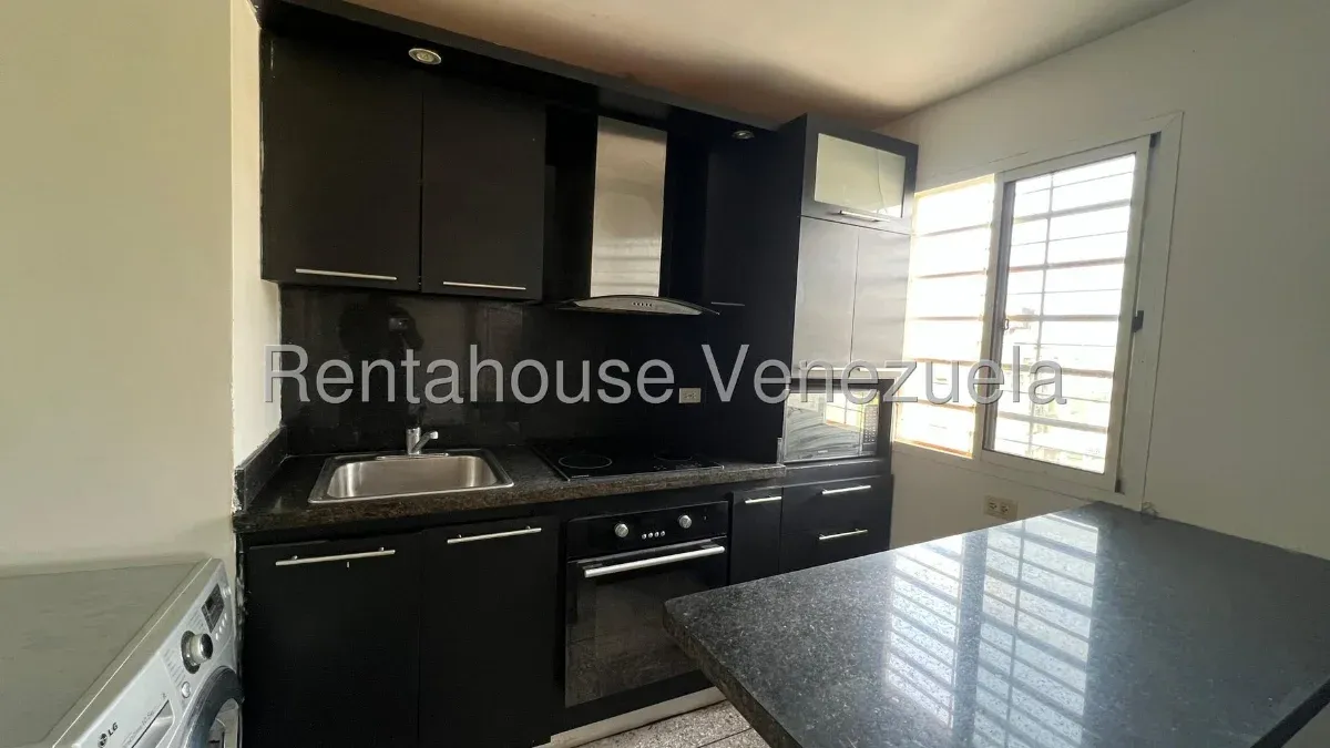APARTAMENTO EN VENTA EN AVENIDA LA LIMPIA  - 5