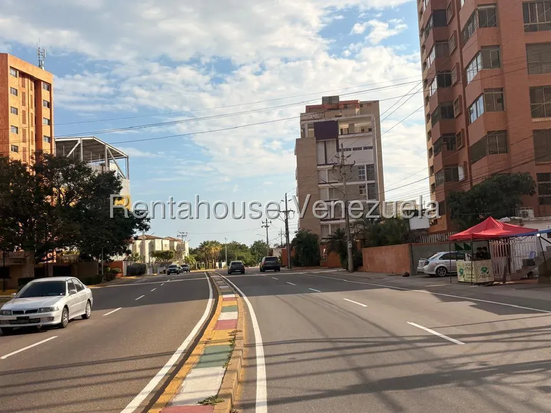 TERRENO EN VENTA EN LOS CERROS DE MARIN  - 9