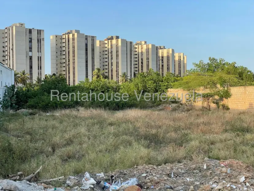 TERRENO EN VENTA EN LAGO MAR BEACH 