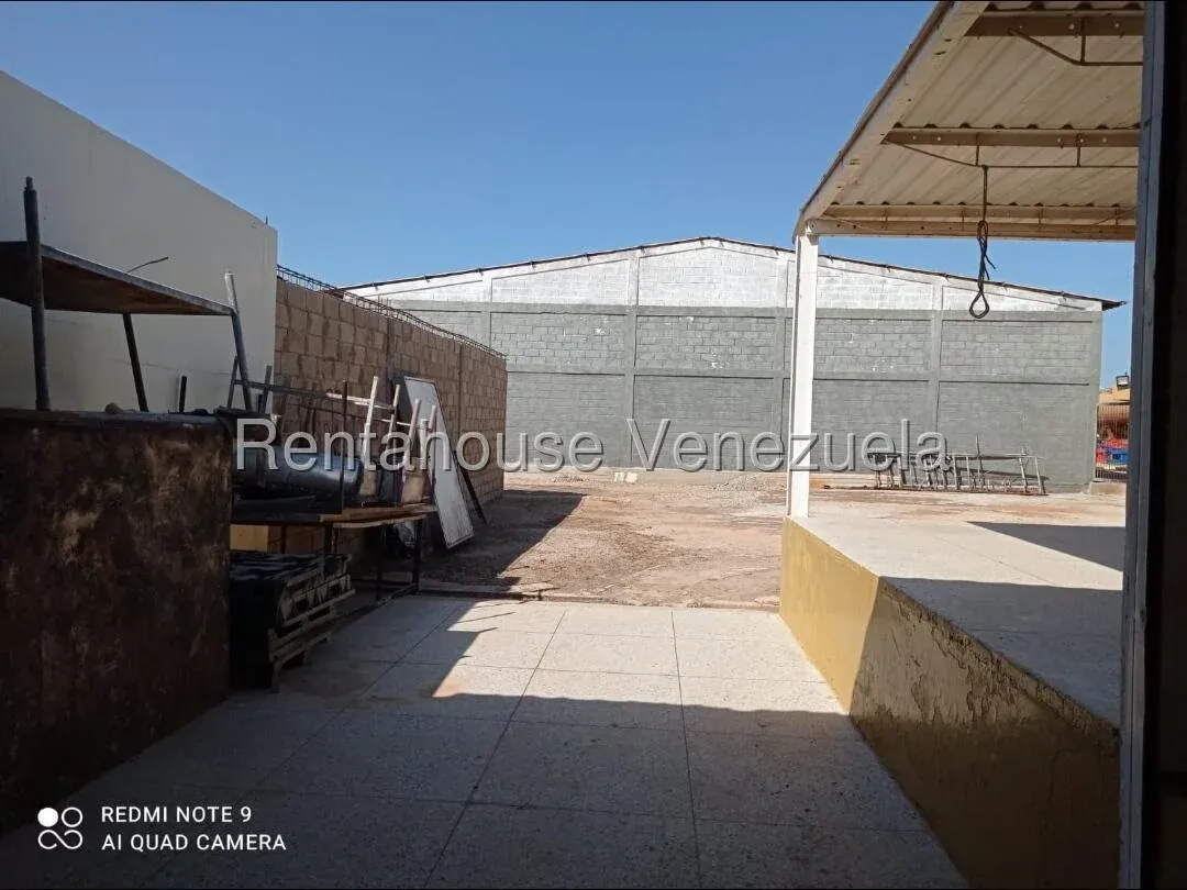 TERRENO EN VENTA EN EL BAJO - 2