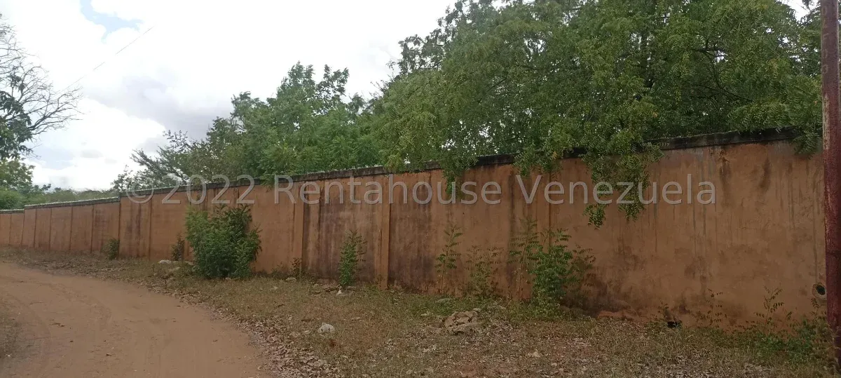 TERRENO EN VENTA EN LOS BUCARES - 7