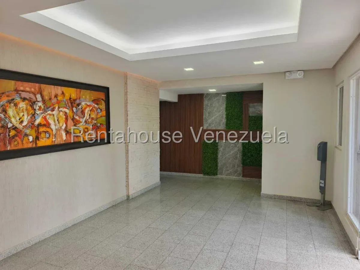 APARTAMENTO EN ALQUILER EN LA LAGO - 4
