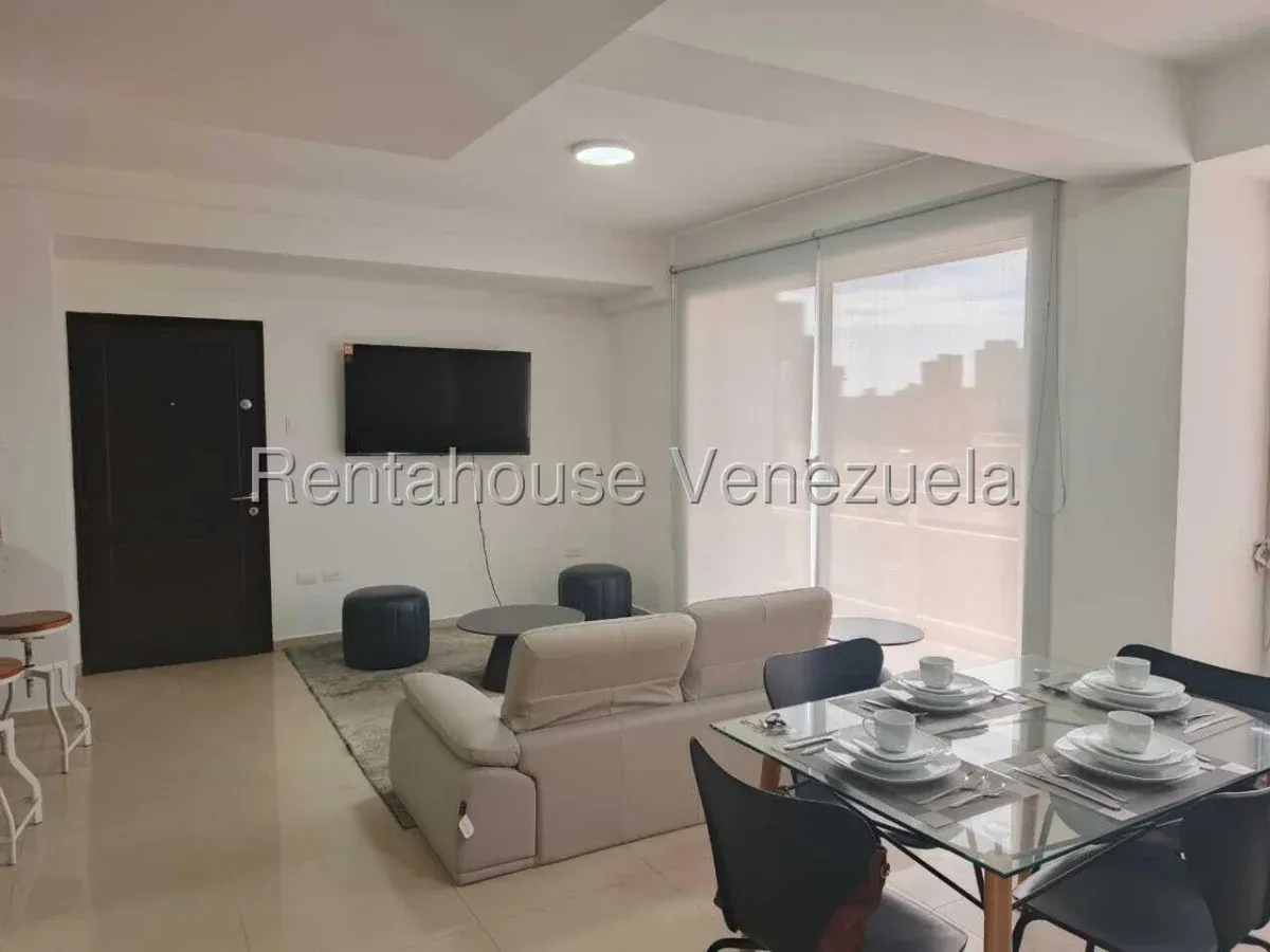 APARTAMENTO EN ALQUILER EN LA LAGO - 10