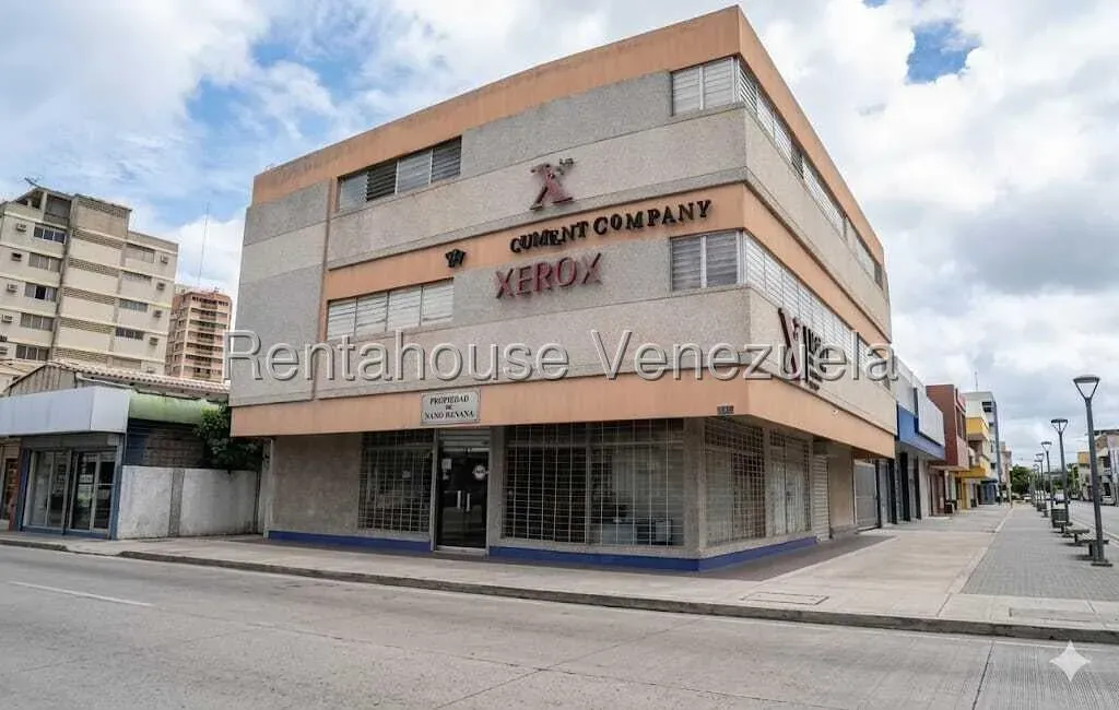LOCAL COMERCIAL EN ALQUILER EN DR PORTILLO 