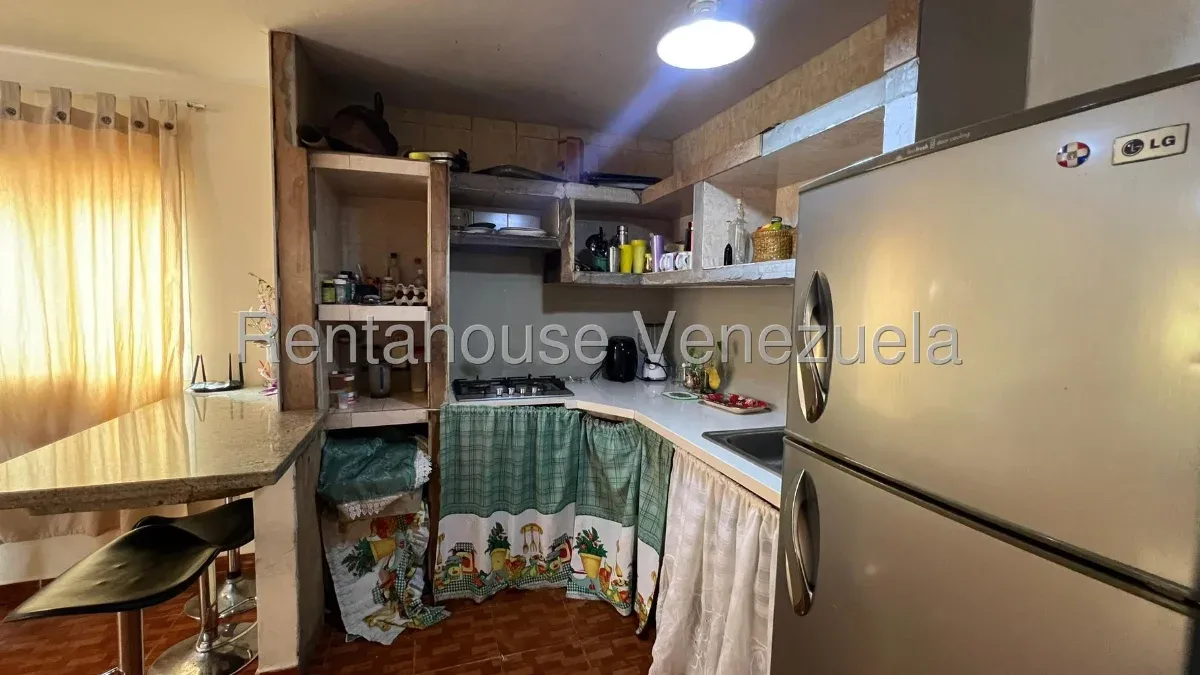 TOWNHOUSE EN VENTA EN LA VICTORIA - 8