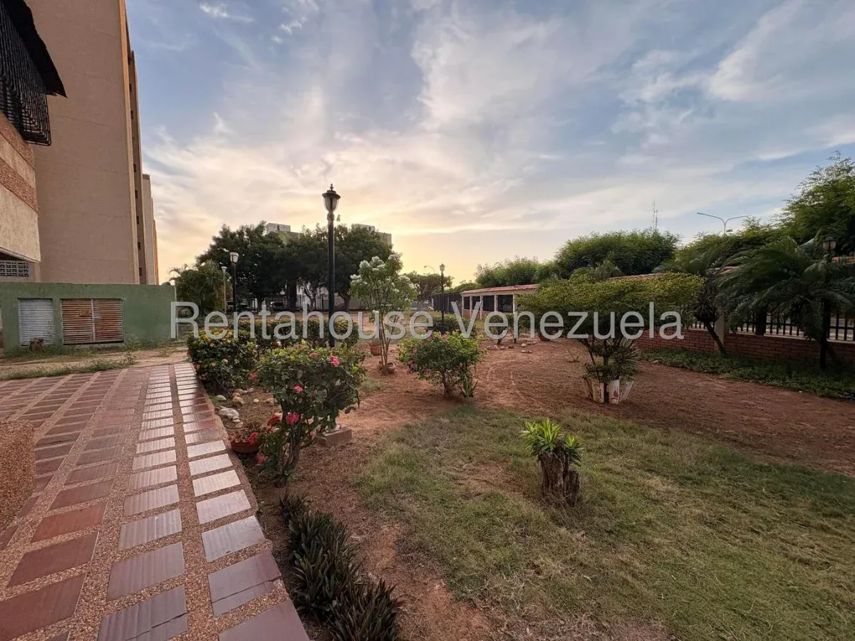 APARTAMENTO EN VENTA EN CIRCUNVALACION NRO DOS  - 10