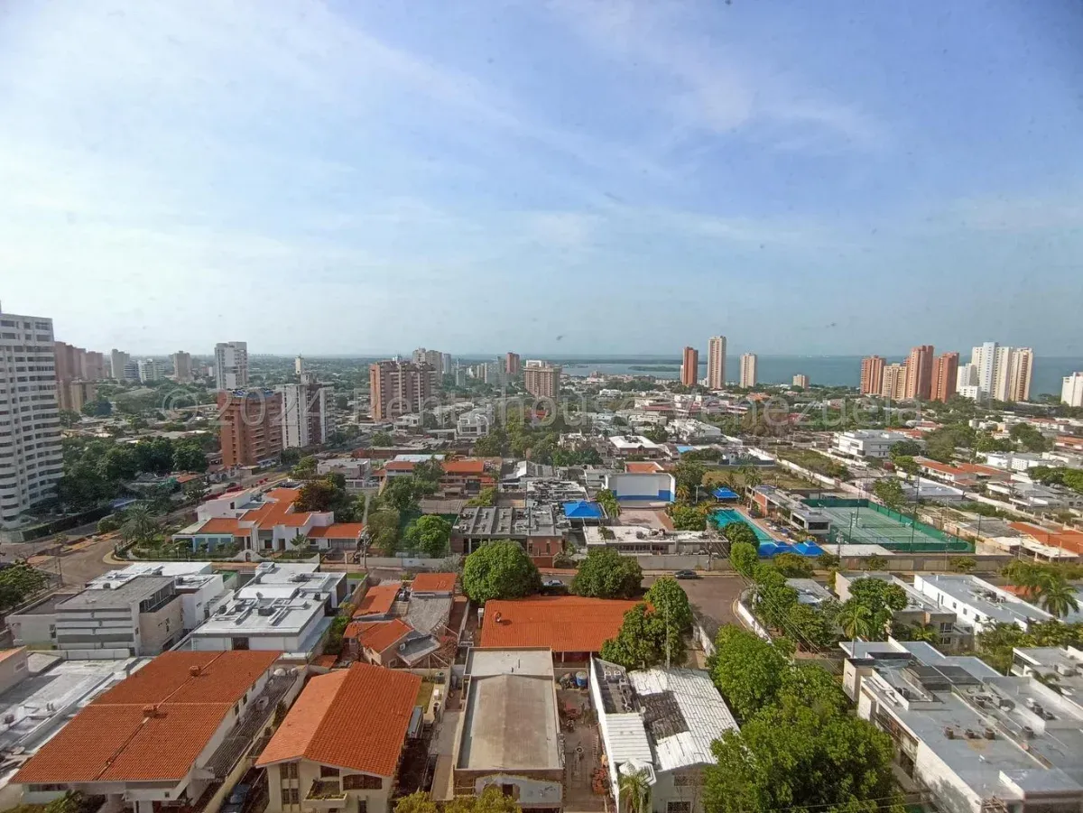 PENTHOUSE EN VENTA EN URBANIZACIÓN CREOLE  - 5