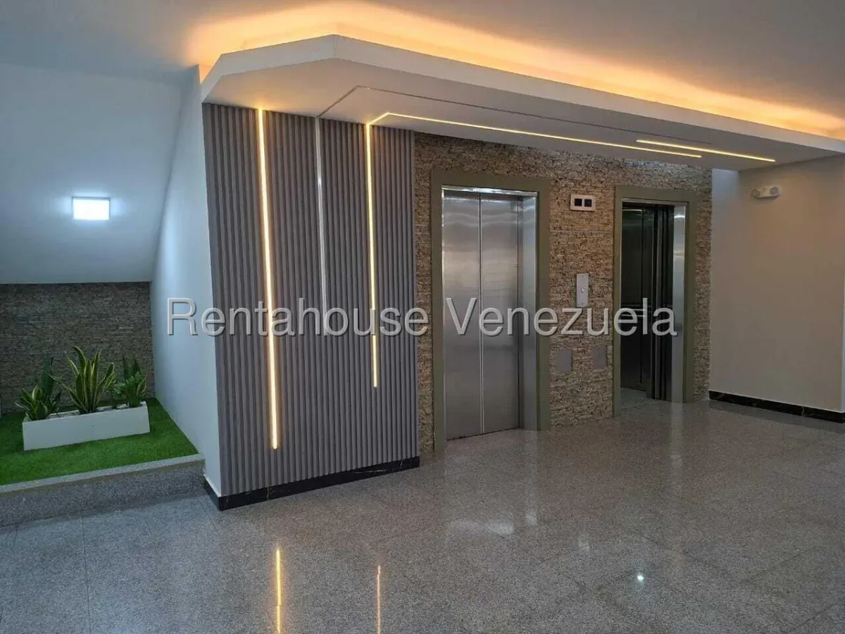 APARTAMENTO EN VENTA EN AVENIDA MILAGRO NORTE - 4