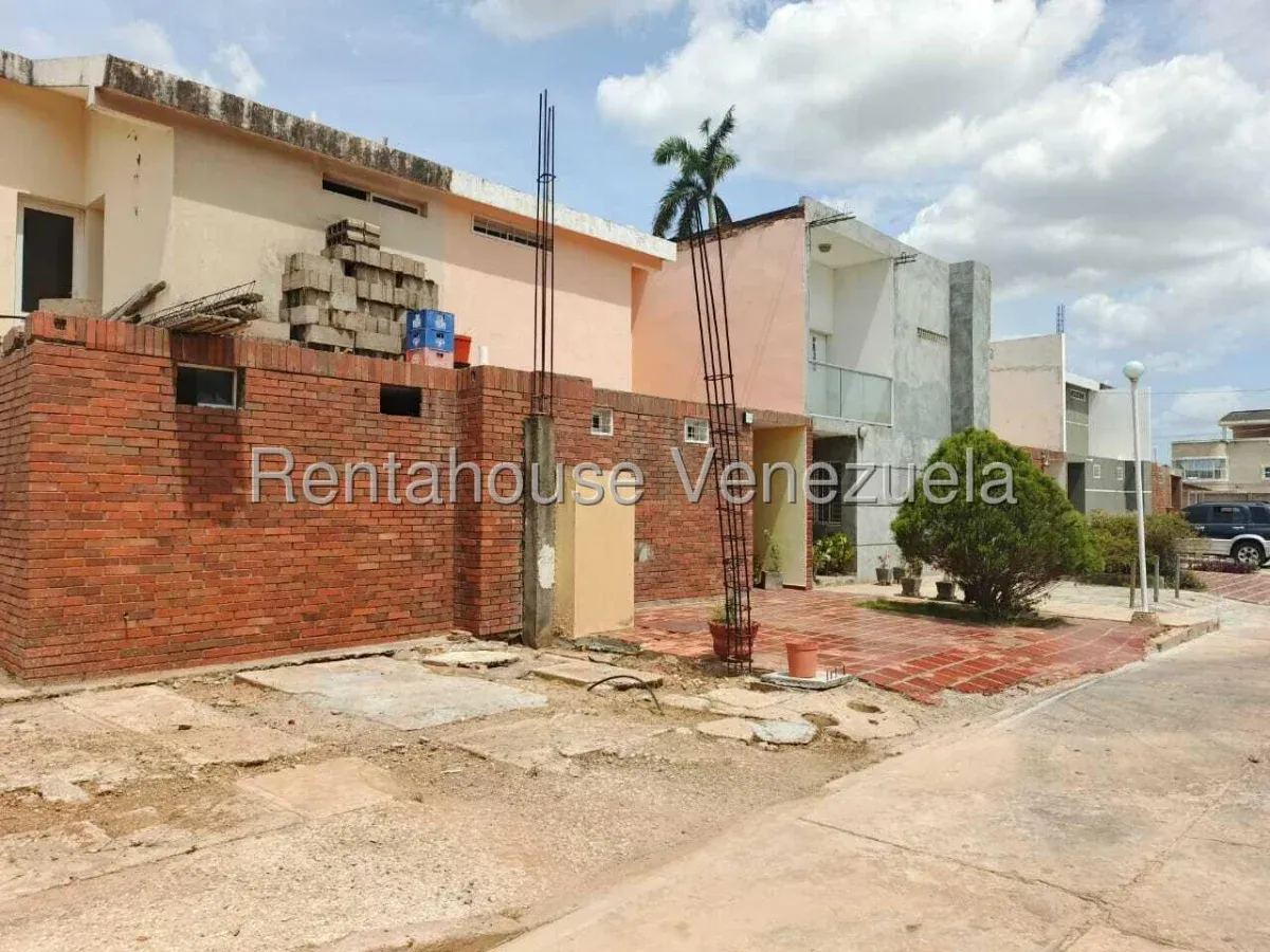 TOWNHOUSE EN VENTA EN CUMBRES DE MARACAIBO  - 4