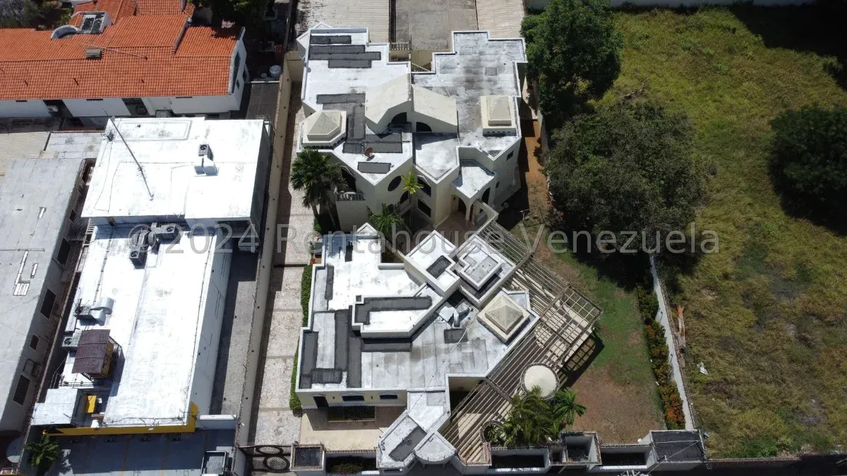 HERMOSA PROPIEDAD EN VENTA EN SECTOR PARAISO  - 3