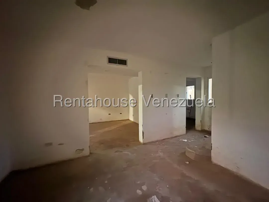 TOWNHOUSE EN VENTA EN AVENIDA MILAGRO NORTE  - 8