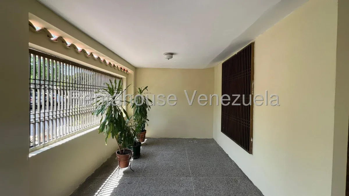 CASA AMPLIA EN VENTA EN SECTOR MARANORTE  - 4