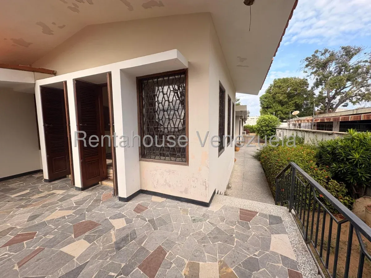 CASA EN VENTA EN URBANIZACIÓN IRAMA - 8