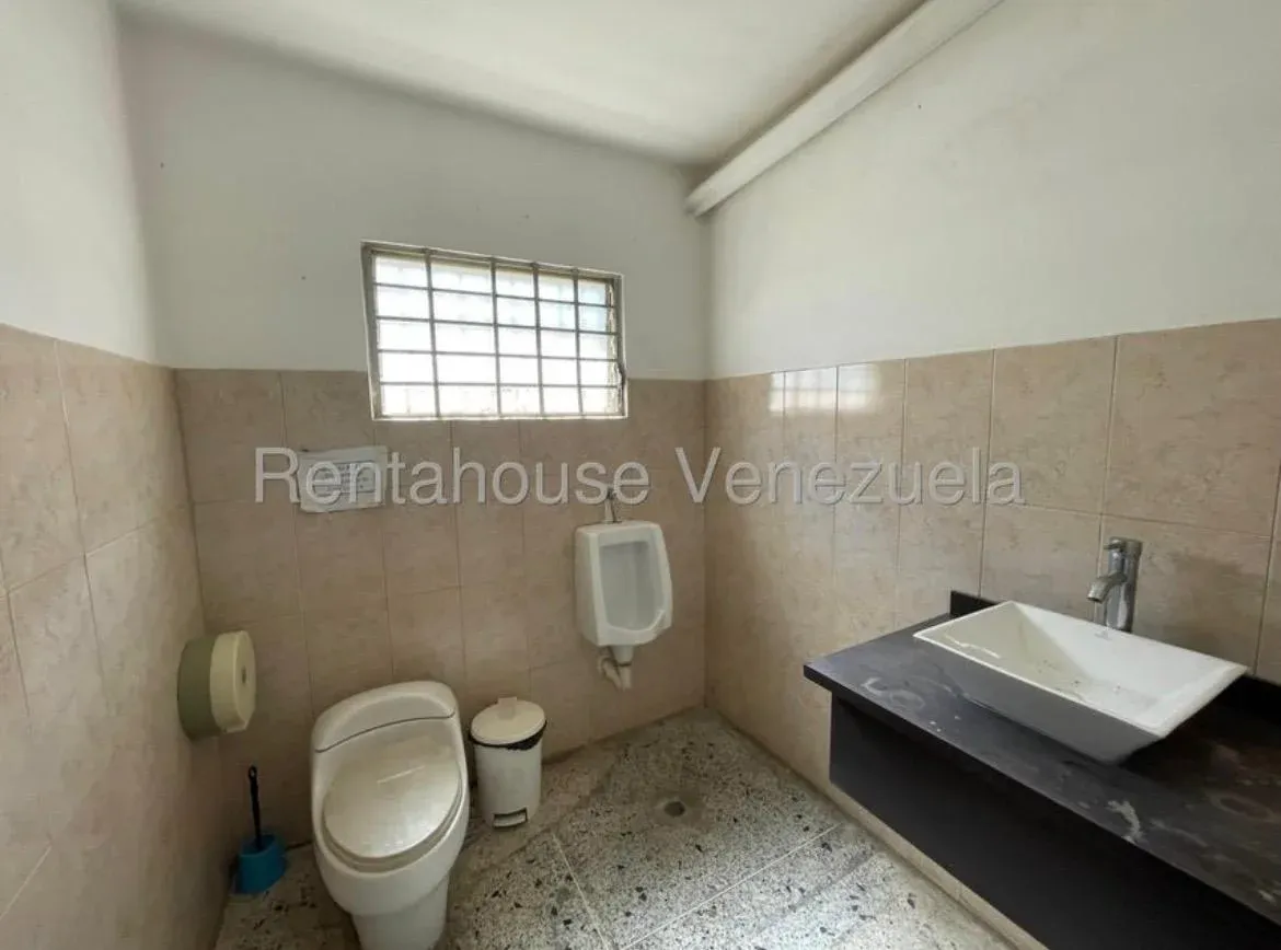 CASA COMERCIAL EN VENTA EN SECTOR TIERRA NEGRA  - 14