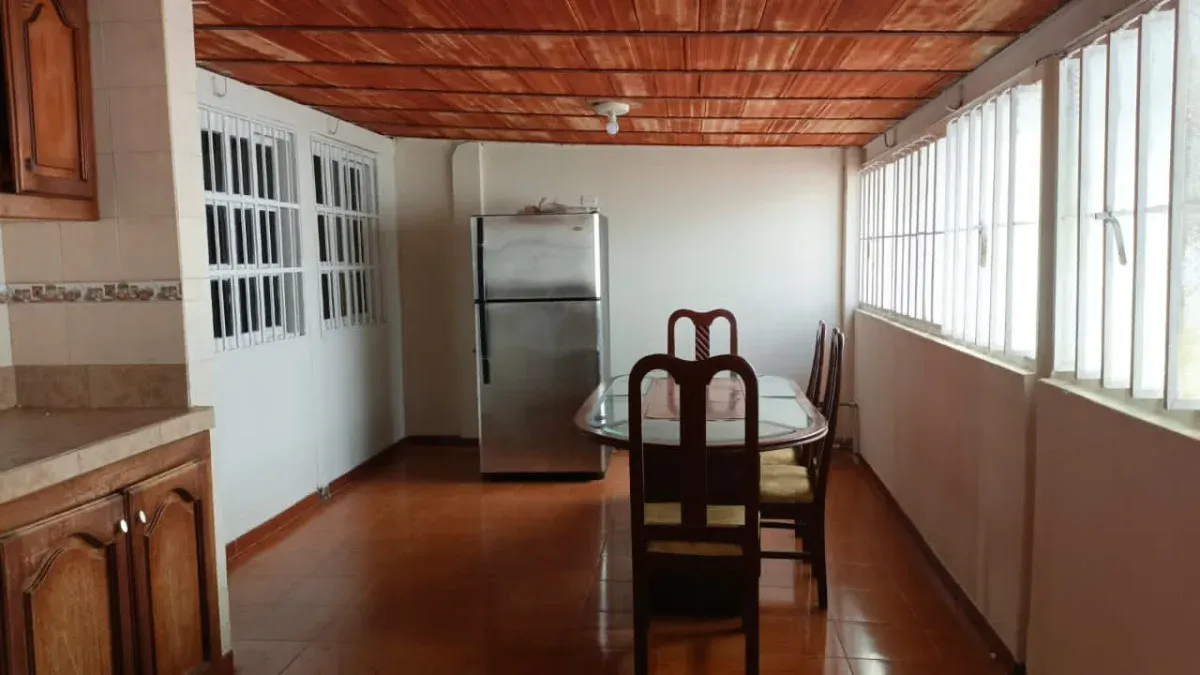 CASA EN VENTA EN SECTOR SAN JACINTO 