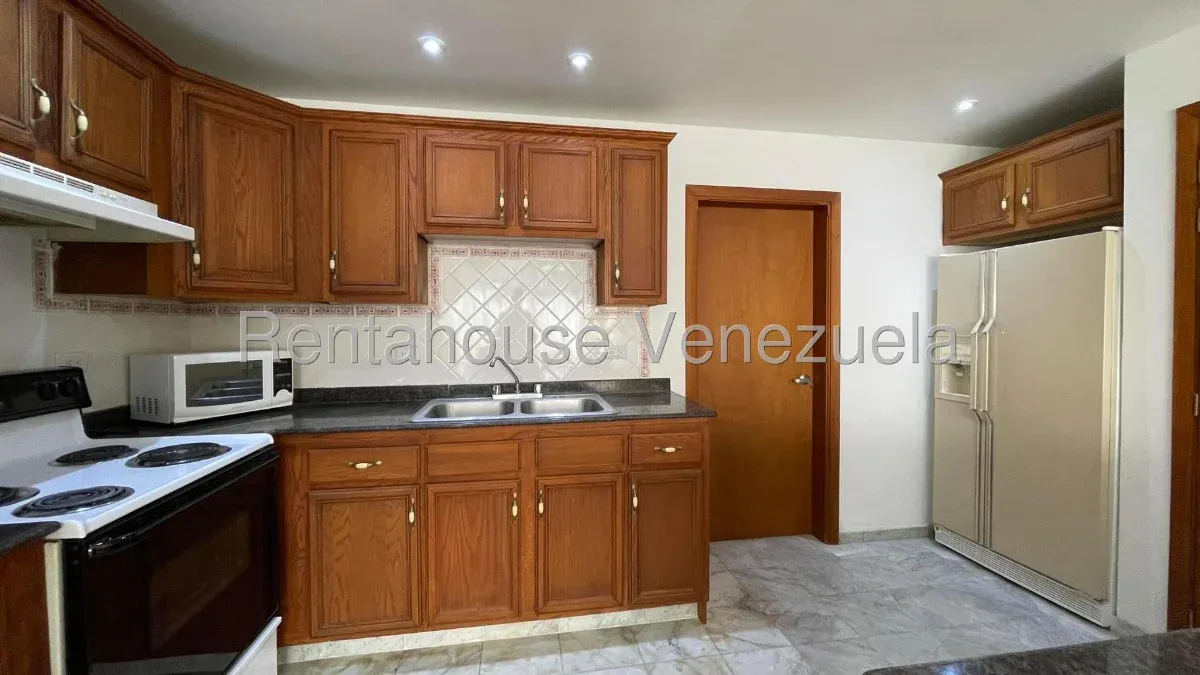 APARTAMENTO EN ALQUILER EN SECTOR VALLE FRIO  - 6