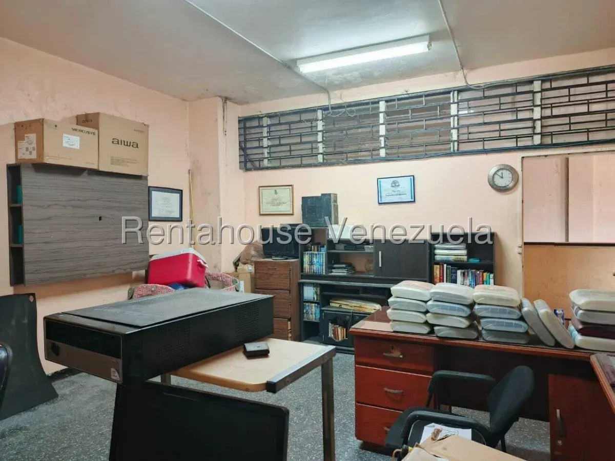 LOCAL COMERCIAL EN VENTA EN EL CENTRO DE MARACAIBO  - 8