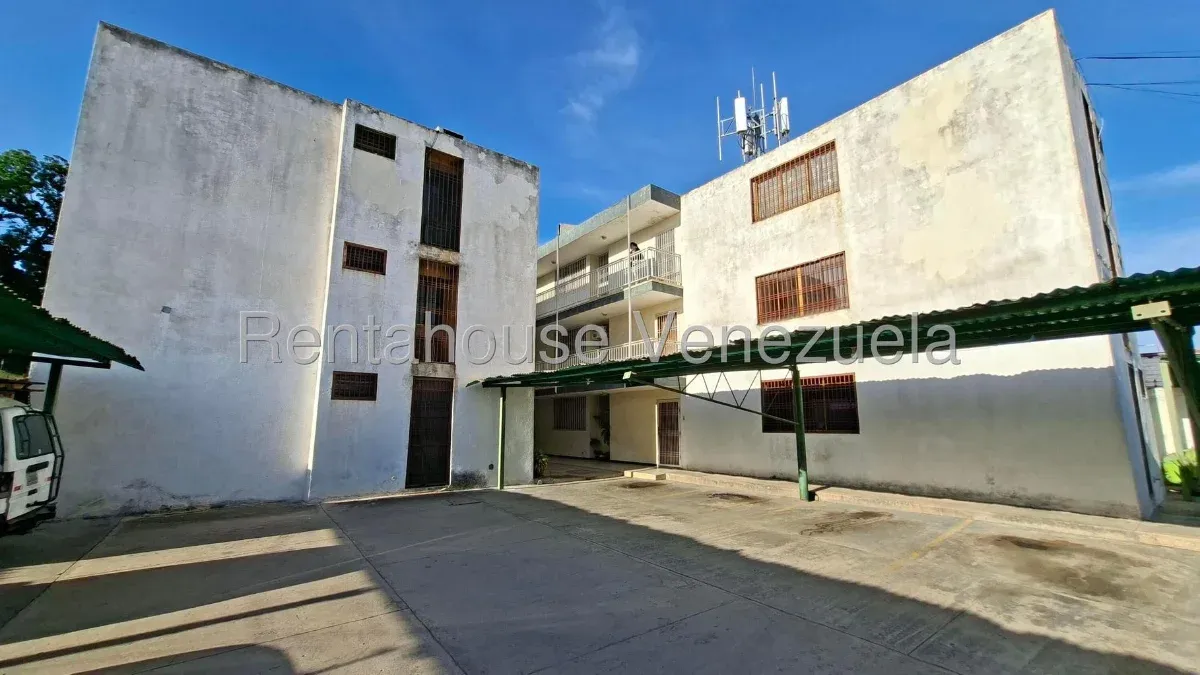 APARTAMENTO EN VENTA EN SECTOR SAN JOSÉ - 2