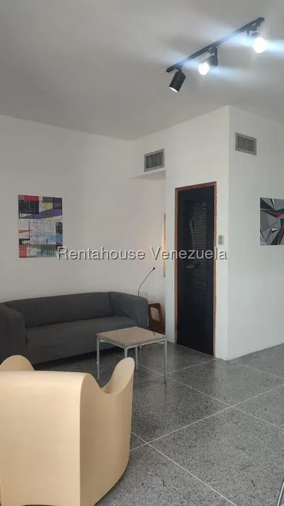 APARTAMENTO EN ALQUILER EN SECTOR ZAPARA - 3
