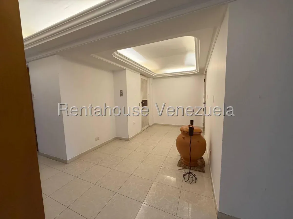 APARTAMENTO EN VENTA EN SECTOR LA LAGO  - 8