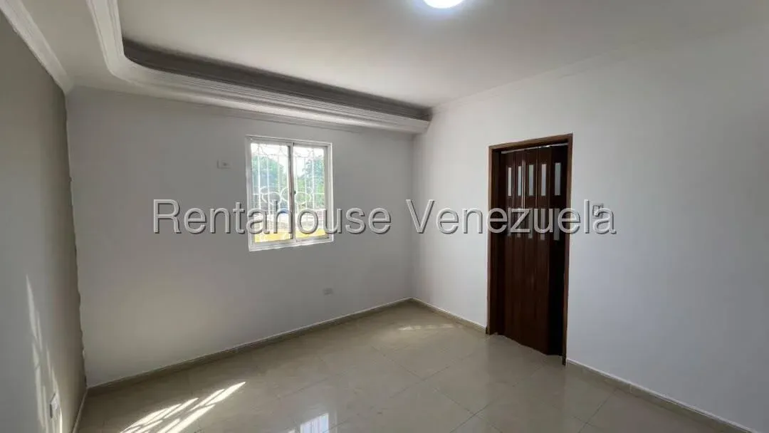 TOWNHOUSE EN VENTA EN CIRCUNVALACIÓN DOS - 9