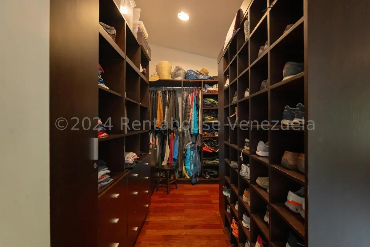 Casa en La Lagunita Country Club, CR, MLS 24-22150. - 13