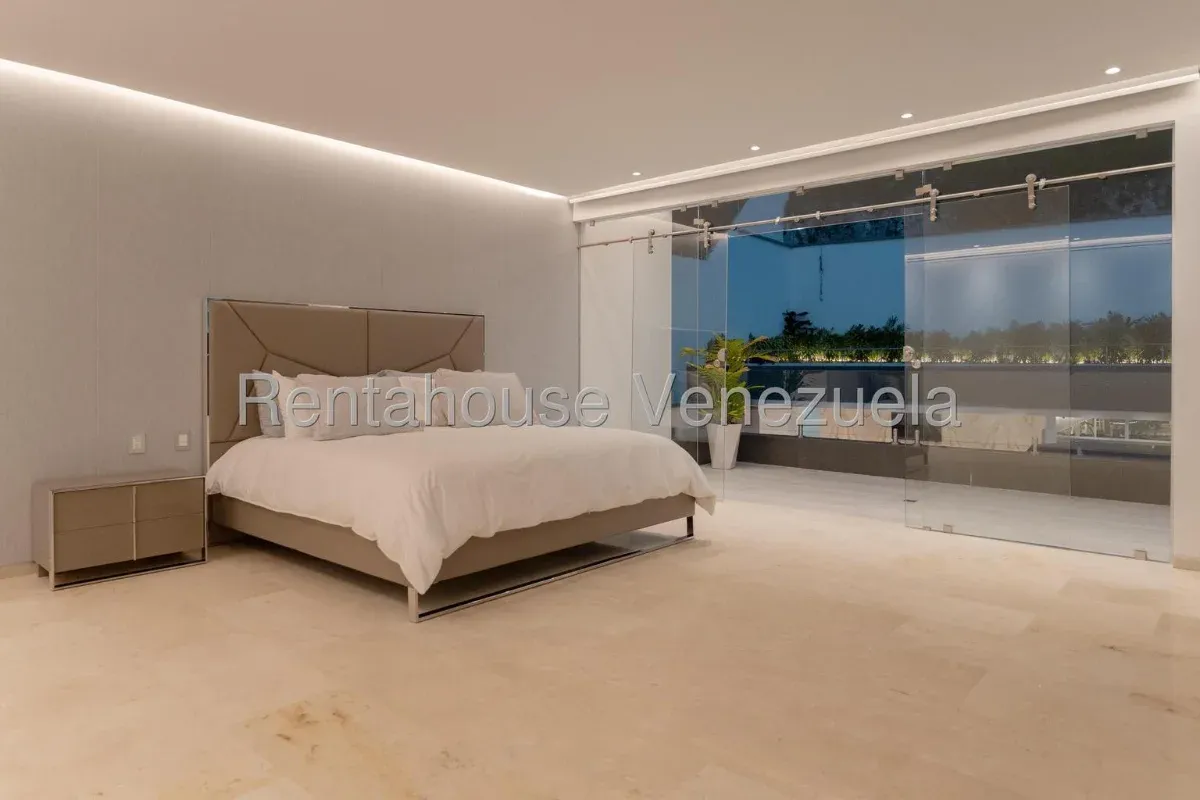 Casa en venta en Prados del Este, CR, MLS 26-17841. - 17